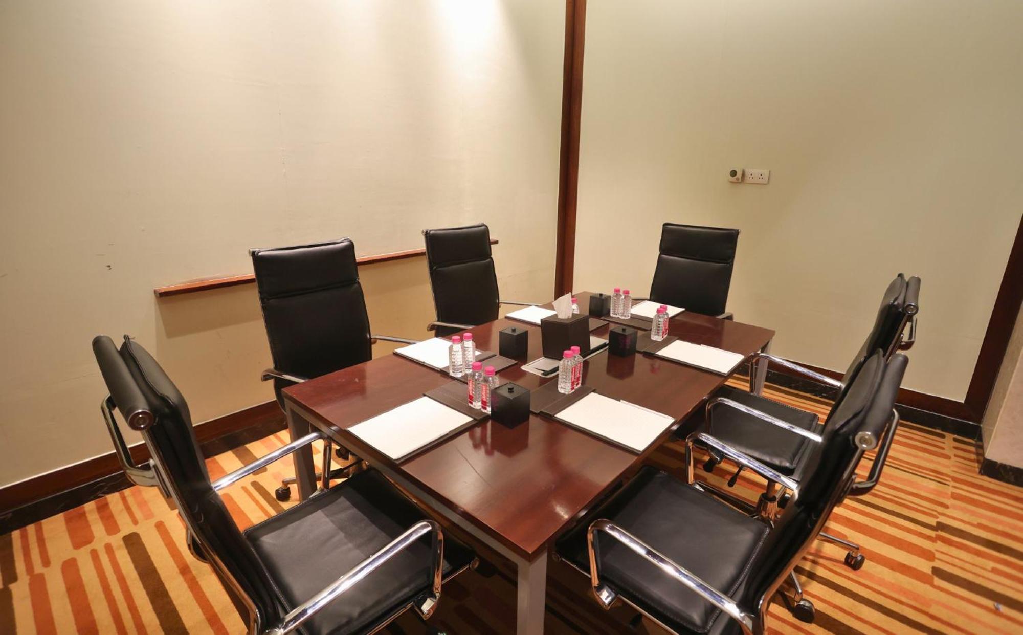 Intercontinental Jaipur Tonk Road By Ihg Hotel Exterior photo